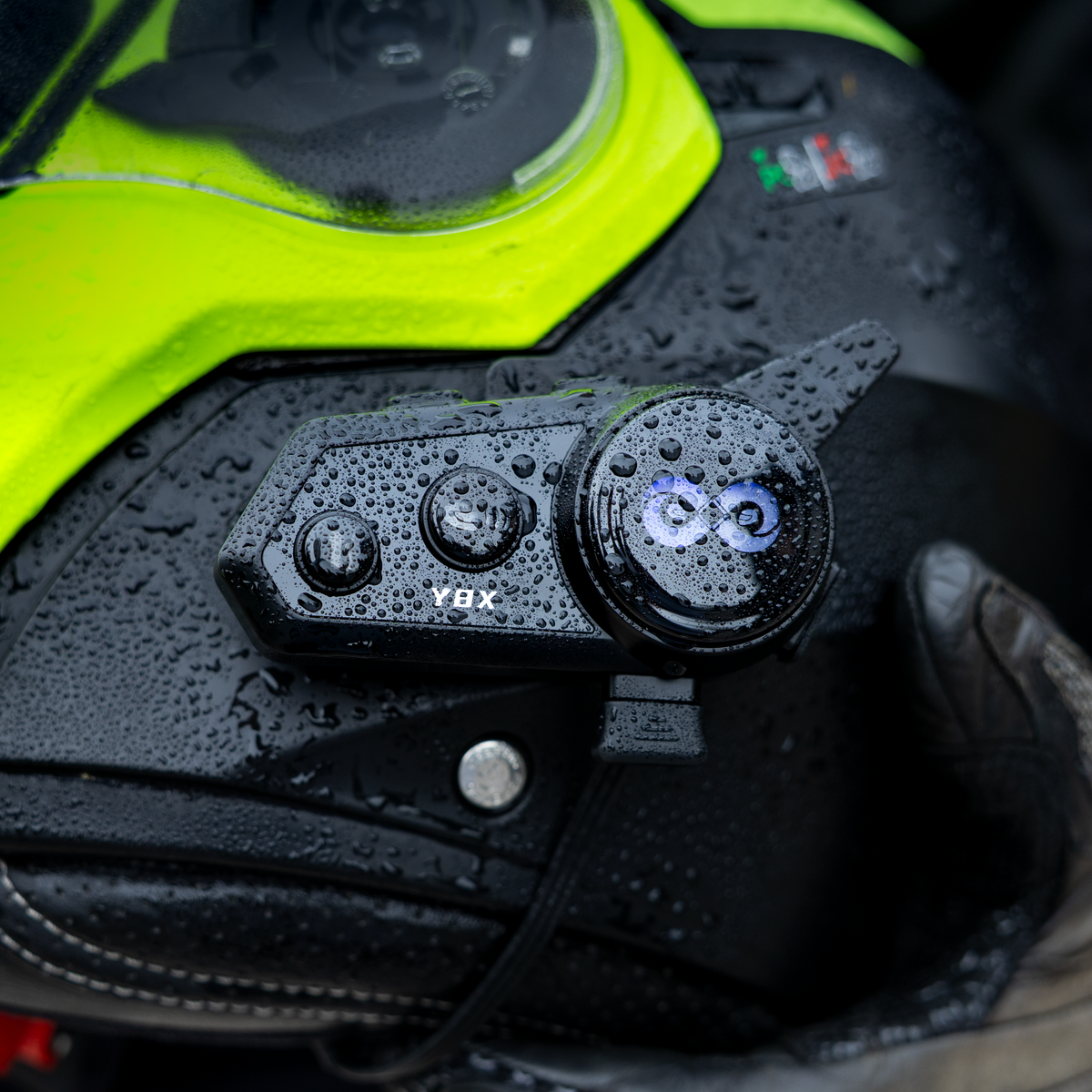 Motorcycle Helmet Intercom – 8-Rider Mesh, Bluetooth 5.1, IPX6 Waterproof
