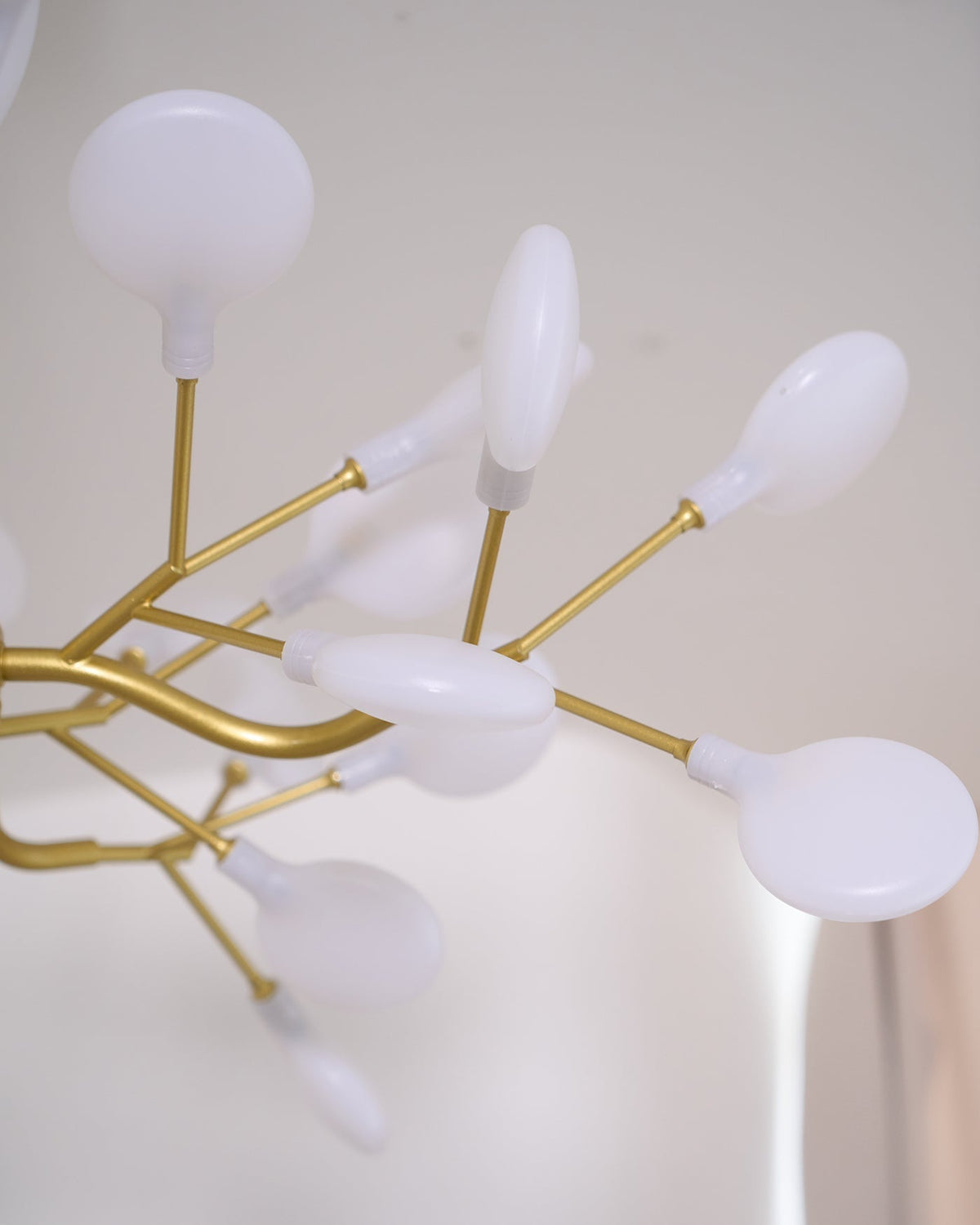 Lampadario a ramo Lustra LED Firefly — Design con 30 luci