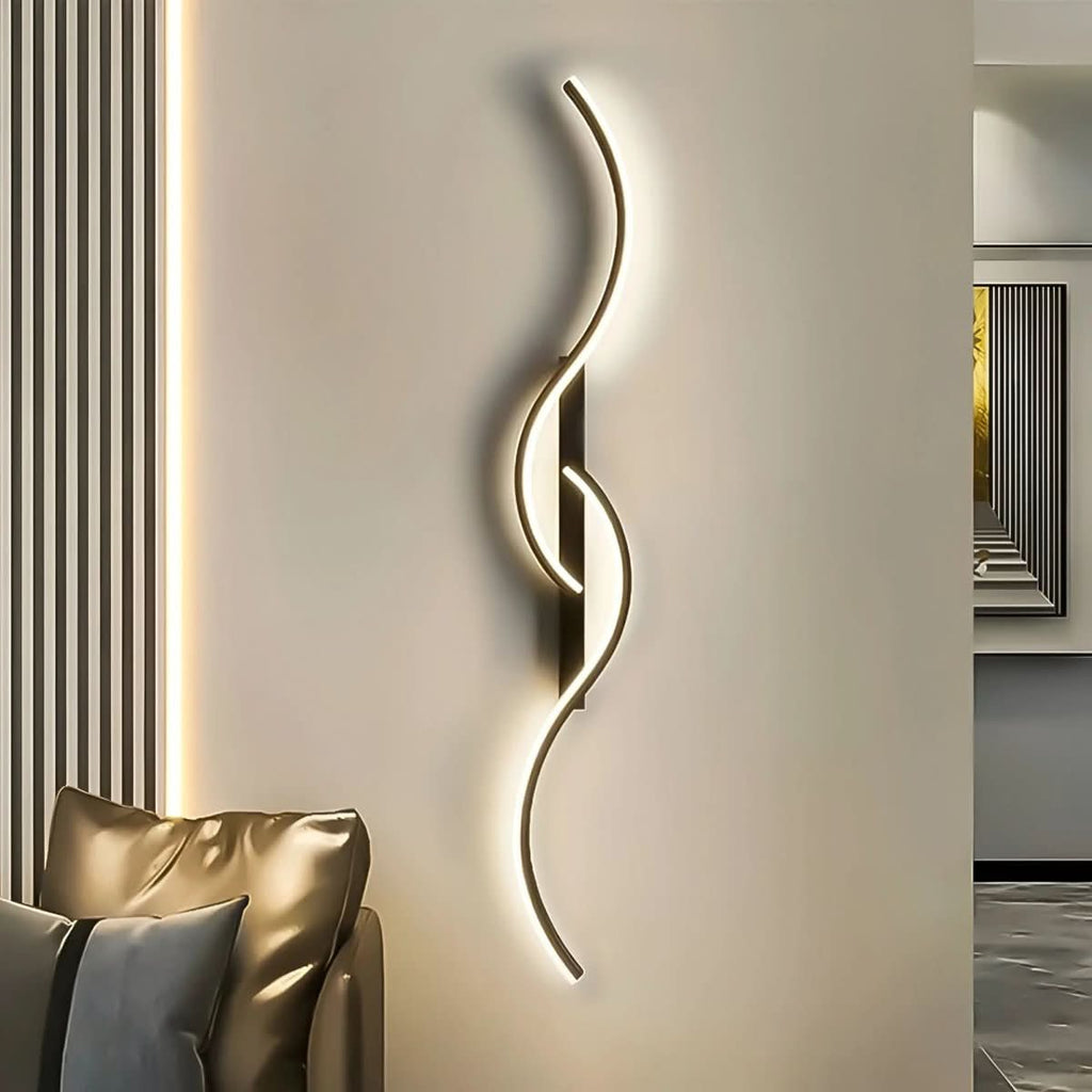 AuraCurve Lámpara de pared LED curva con diseño moderno y dinámico para salas de estar