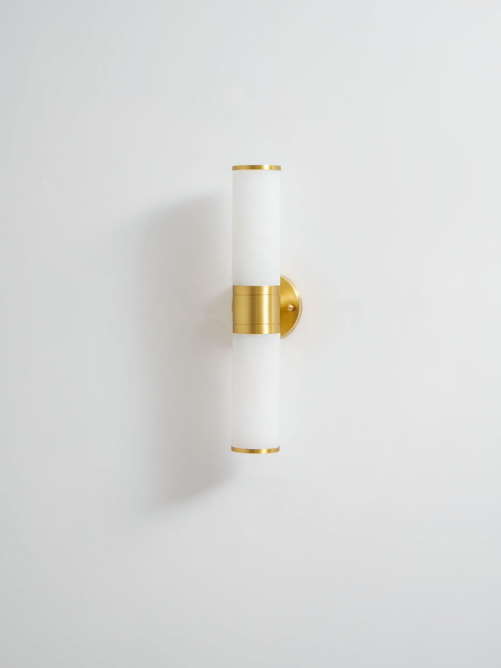 Lampatron-Alabaster-Wandleuchte – Art-déco-Design, zwei transluzente Schirme