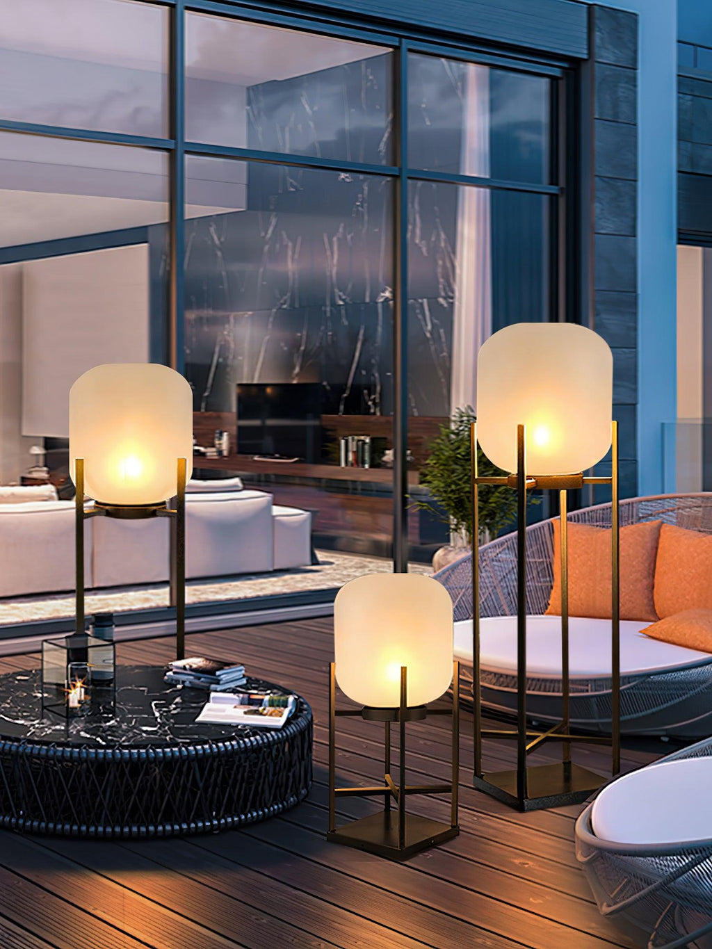 أسترانوفا | ضوء الشارع الشمسي | أورنتلي