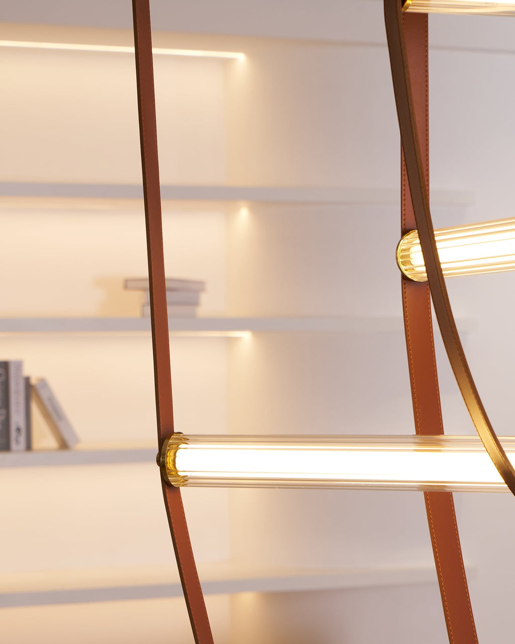 Tracer Belt Pendant Lamp — LED Silicone Diffuser, Premium Leather Belt Suspension