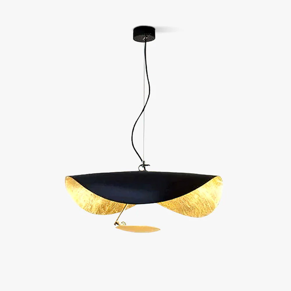Závěsné svítidlo Giorgio — zakřivené diskové stínidlo, design s jednou linií