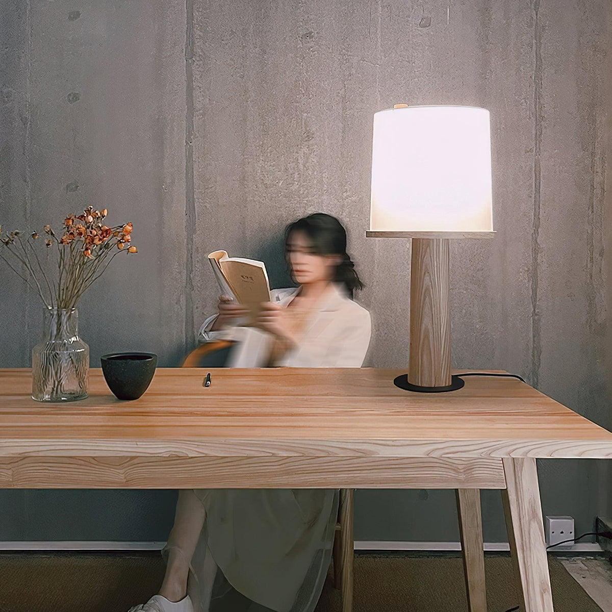 Vesper Minimalist Wood Table Lamp – Two Sizes, Dimmable