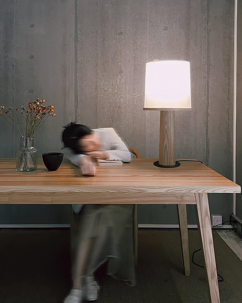 Vesper Minimalist Wood Table Lamp – Two Sizes, Dimmable
