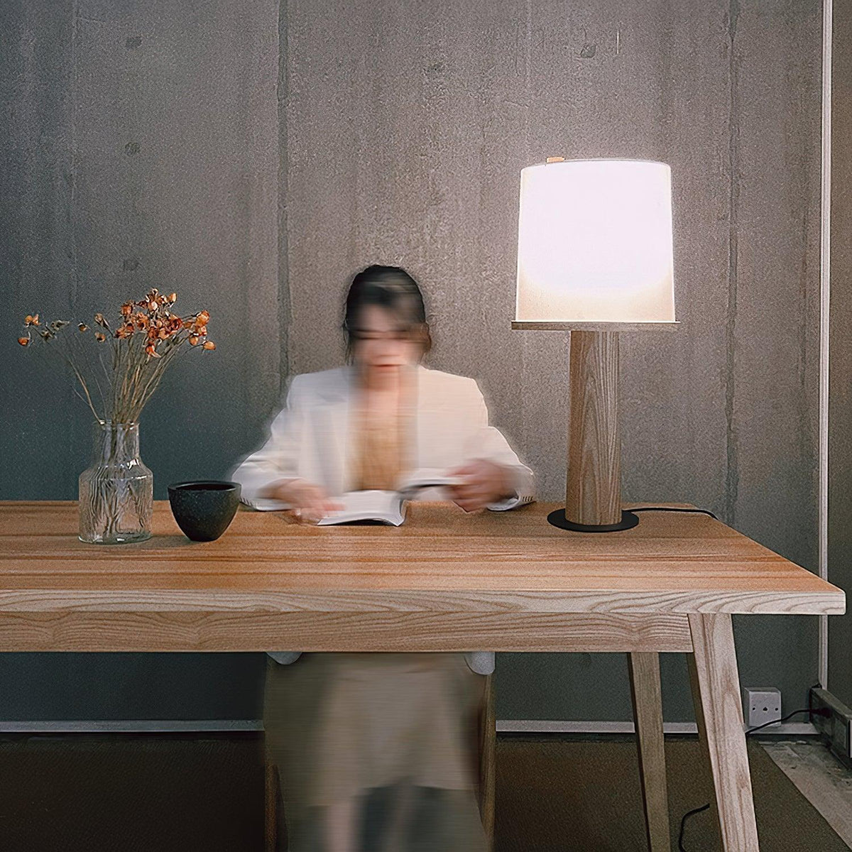 Vesper Minimalist Wood Table Lamp – Two Sizes, Dimmable
