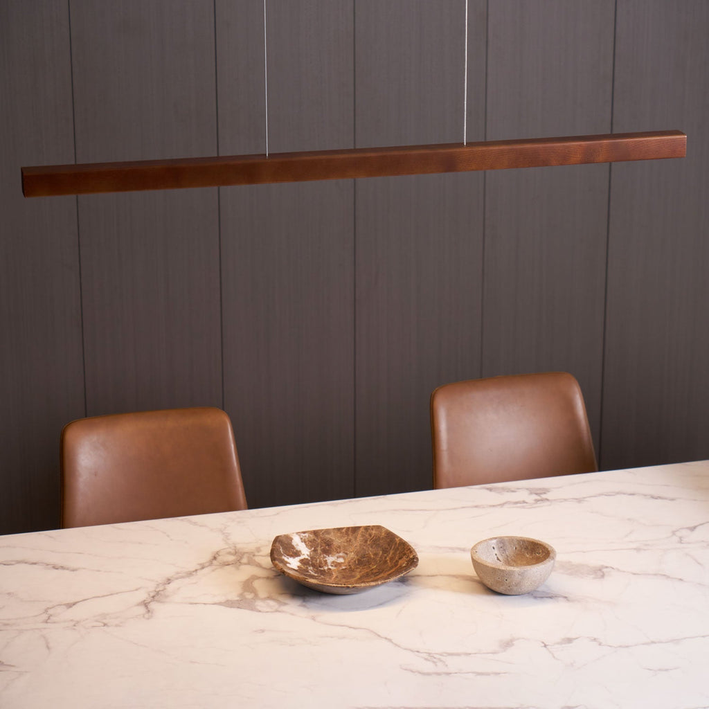 Höhenverstellbare lineare Holz-Pendelleuchte