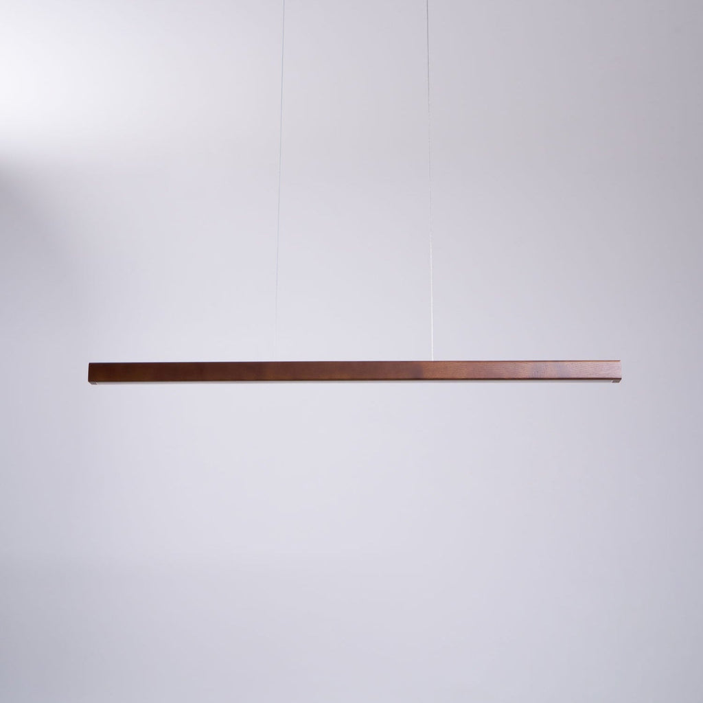 Höhenverstellbare lineare Holz-Pendelleuchte