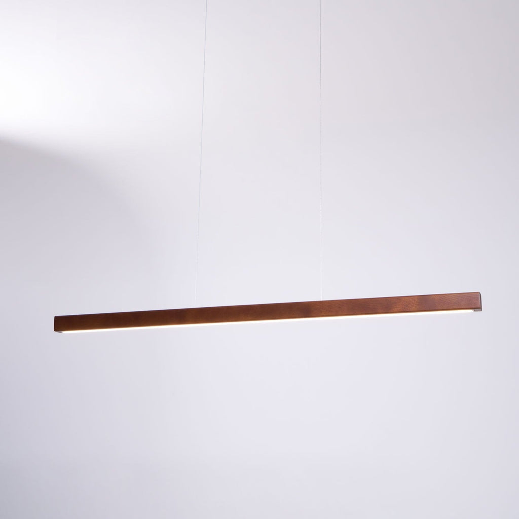 Höhenverstellbare lineare Holz-Pendelleuchte