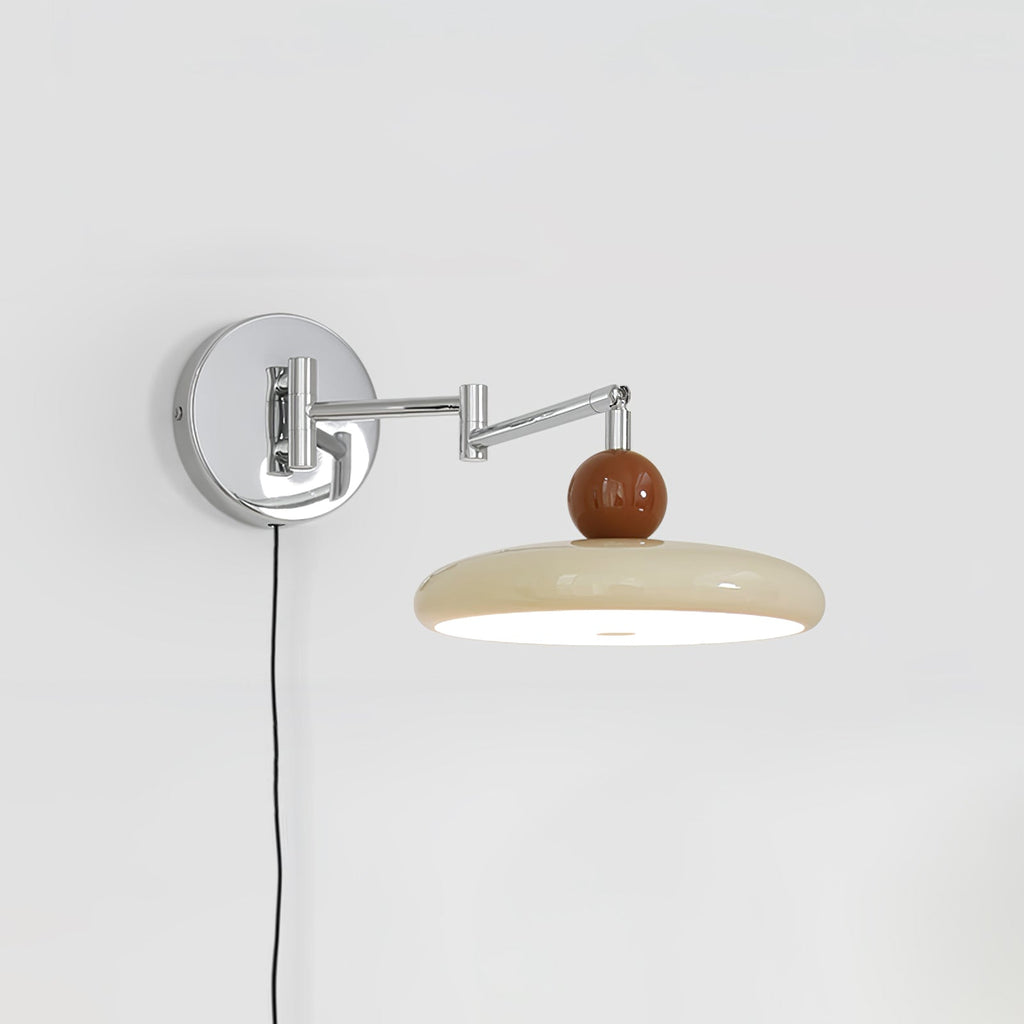 Lola Plug - in Wall Lamp - Vakkerlight