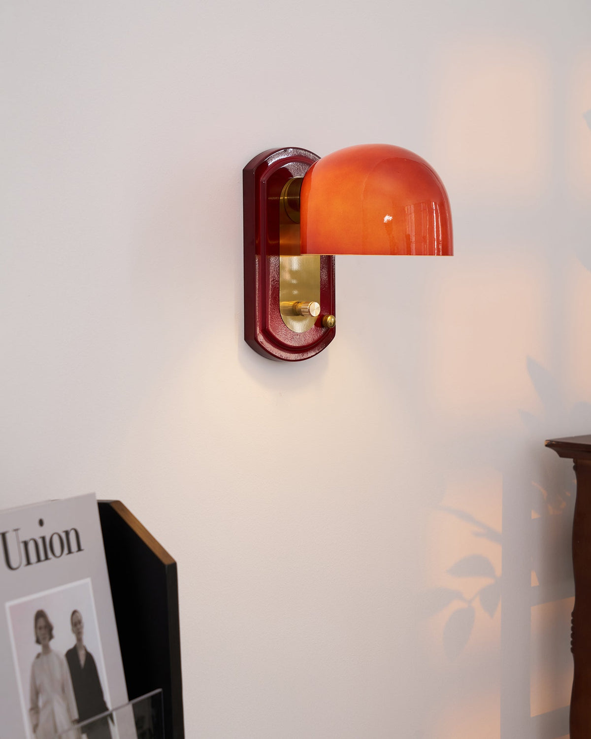 Marcellia Wall Lamp — 14cm x 21cm, Gold, Red