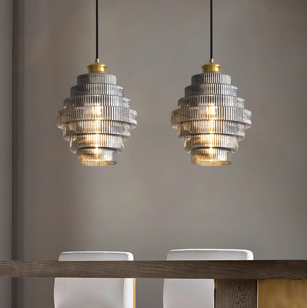 Amara pendellampe med ribbet glas i flere niveauer