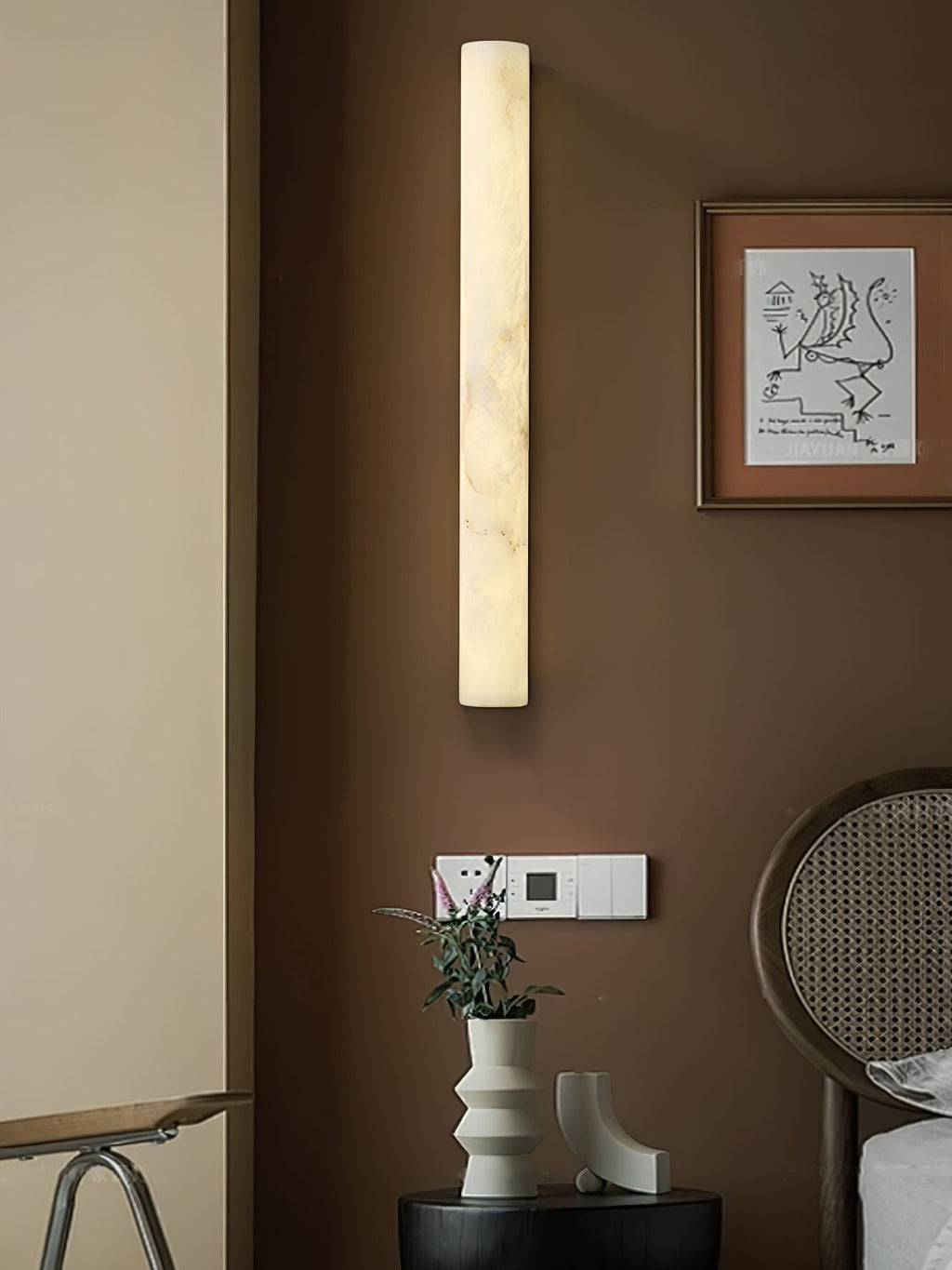 Lampa ścienna Ulzoror z alabastru — minimalistyczna forma, zakres temperatury barwowej od 3000K do 6000K