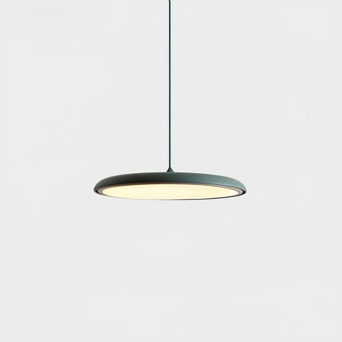 Orik Macaron-pendellamper — minimalistisk silhuet, bløde nuancer