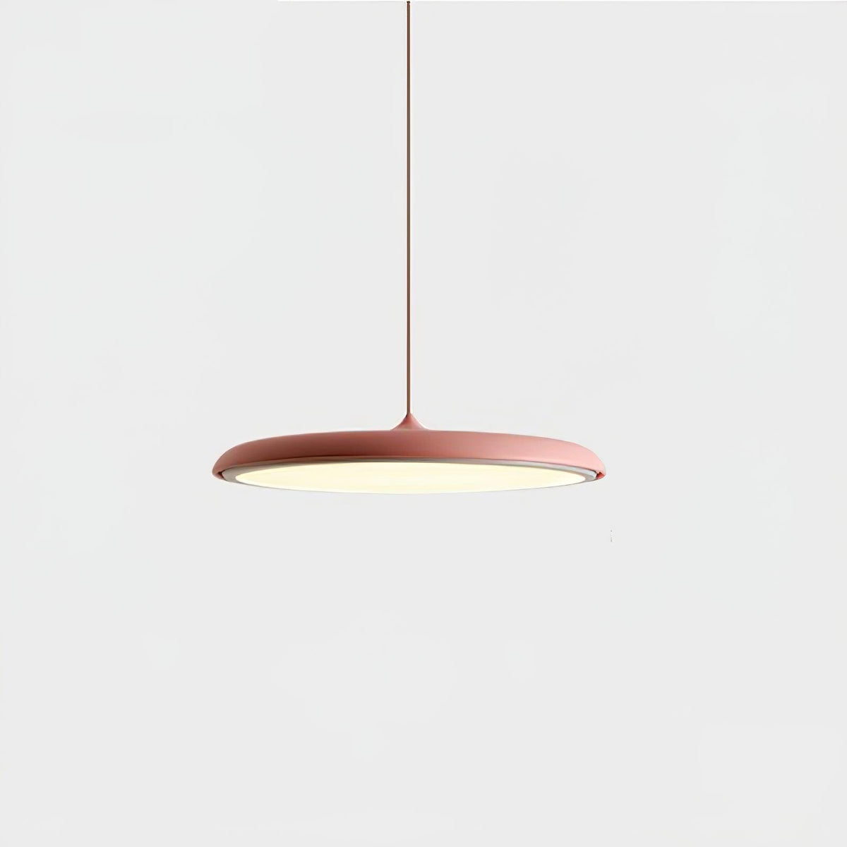 Orik Macaron-pendellamper — minimalistisk silhuet, bløde nuancer