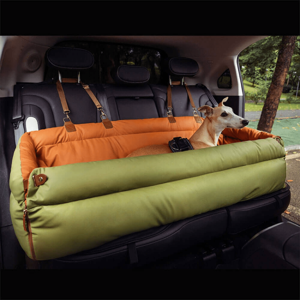 PawLux Elite Cama-asiento grande para coche para perros, de piel sintética prémium y antideslizante