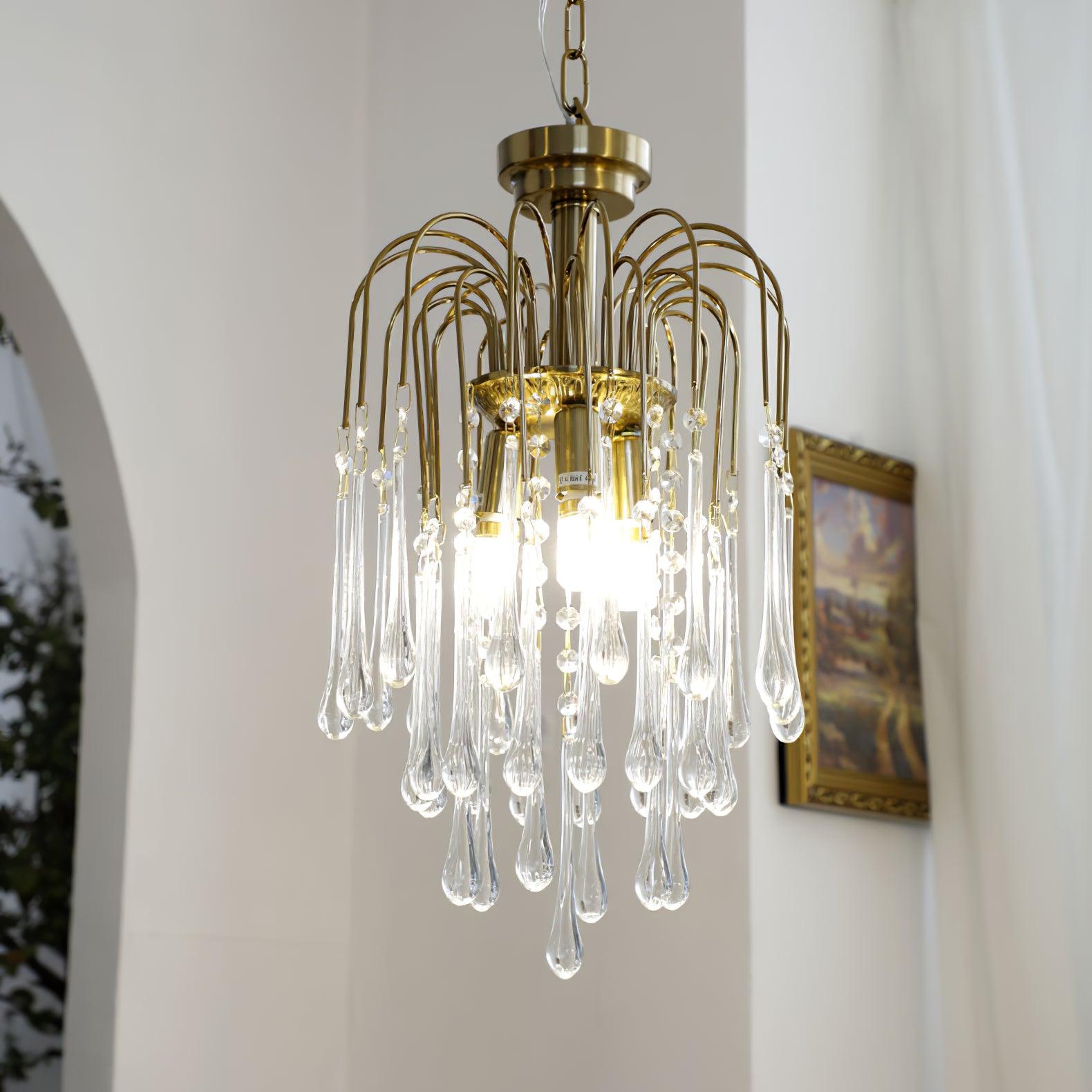 Lampadario Maltose — cascata di ottone e cristallo