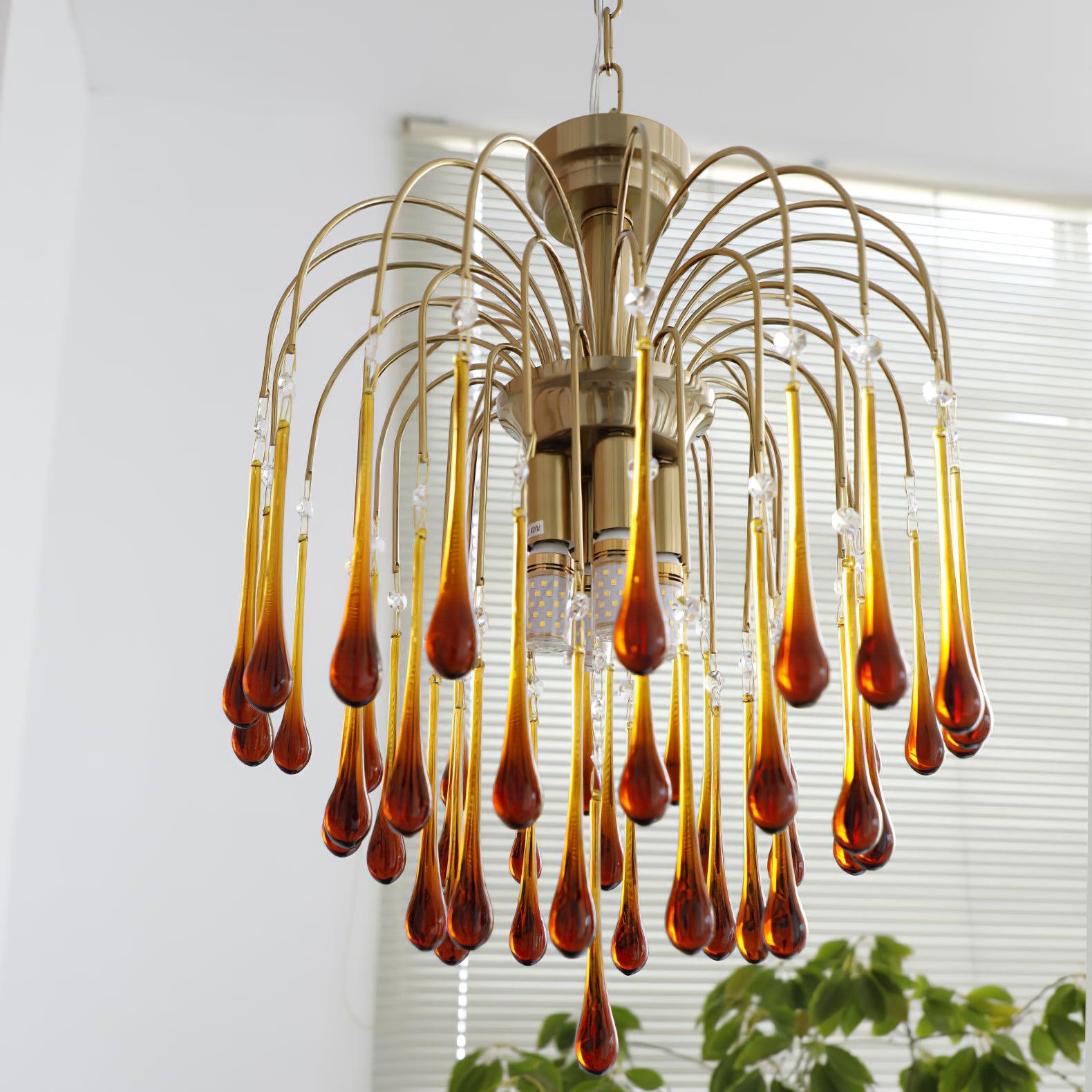 Lampadario Maltose — cascata di ottone e cristallo