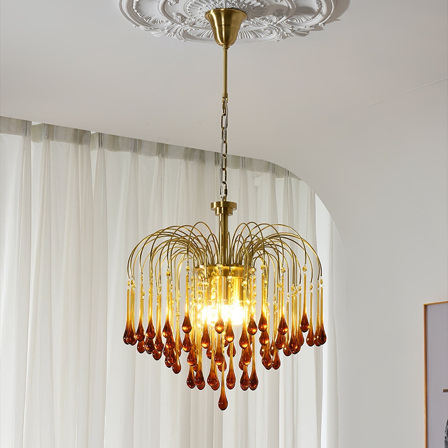 Lampadario Maltose — cascata di ottone e cristallo