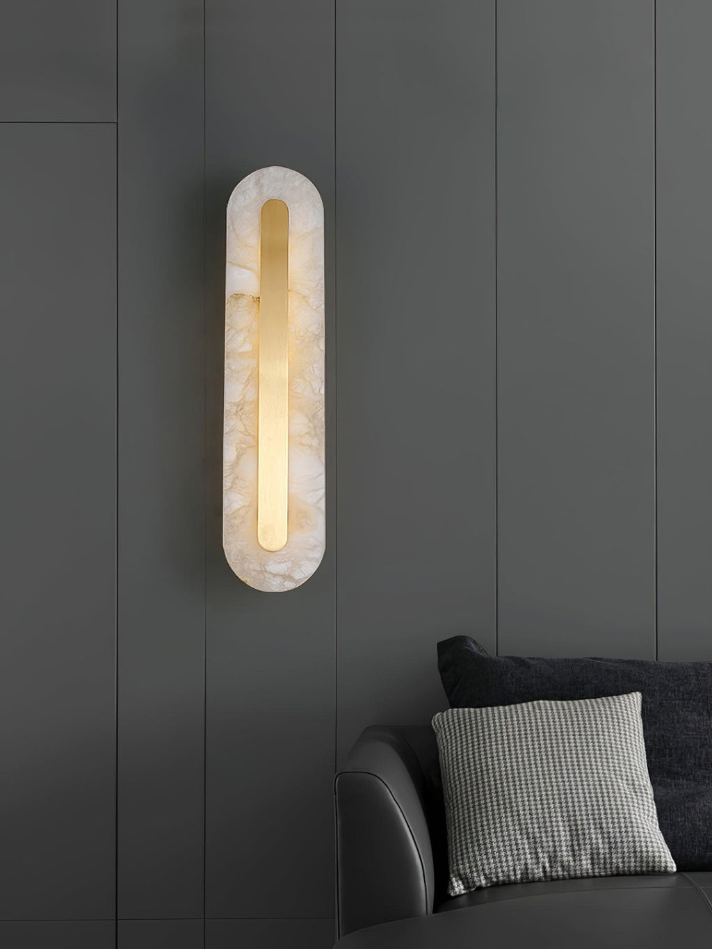 Rundad vägglampa i alabaster — integrerad LED, vertikal eller horisontell montering