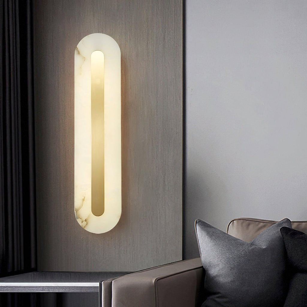 Rundad vägglampa i alabaster — integrerad LED, vertikal eller horisontell montering