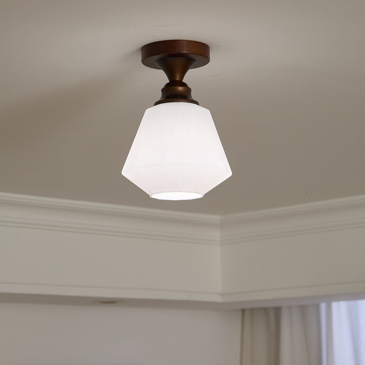 Alveneth Premium Art Glass Nordic Ceiling Pendant