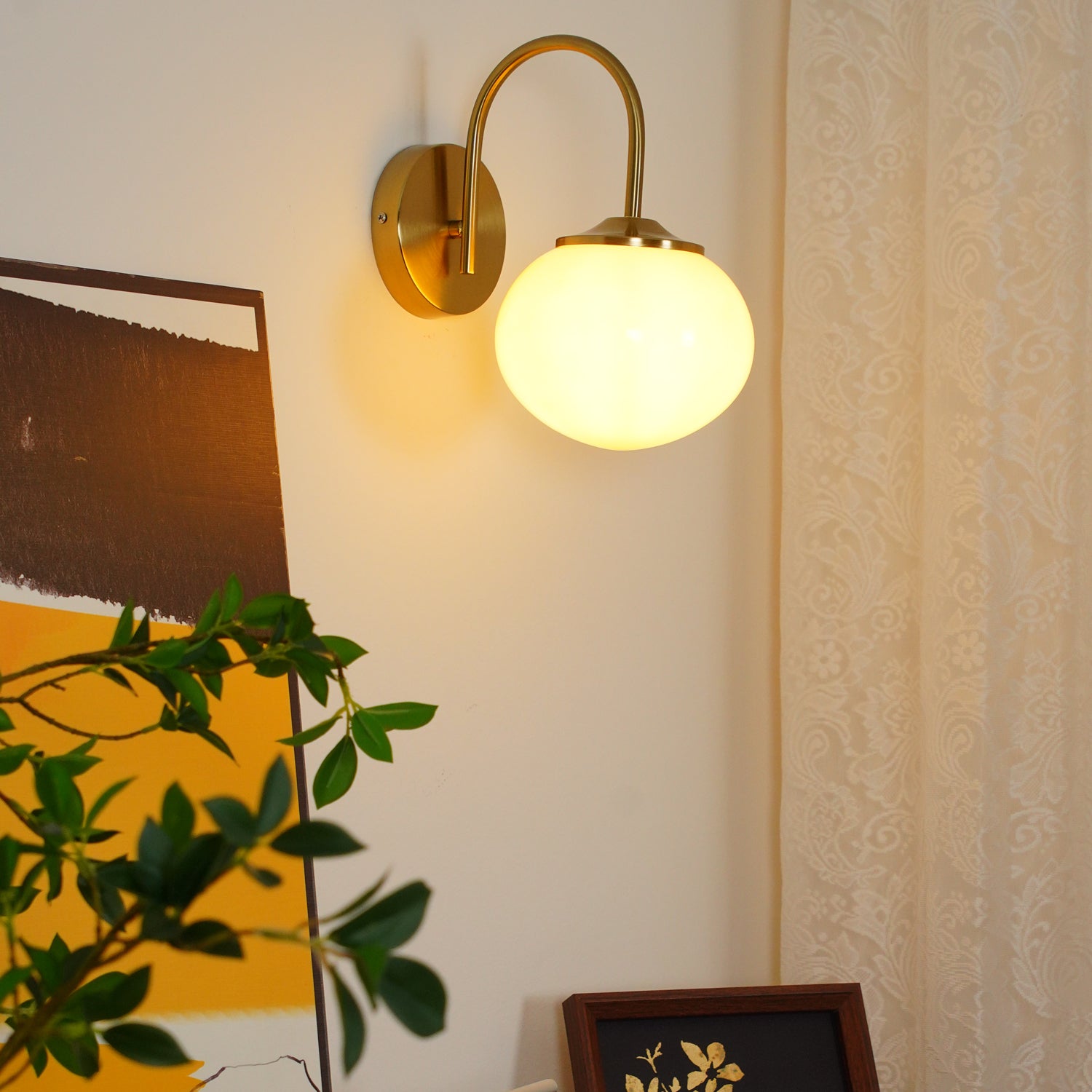 Marshmallow-Wandleuchte – Goldfinish, rosafarbene Glasschirme