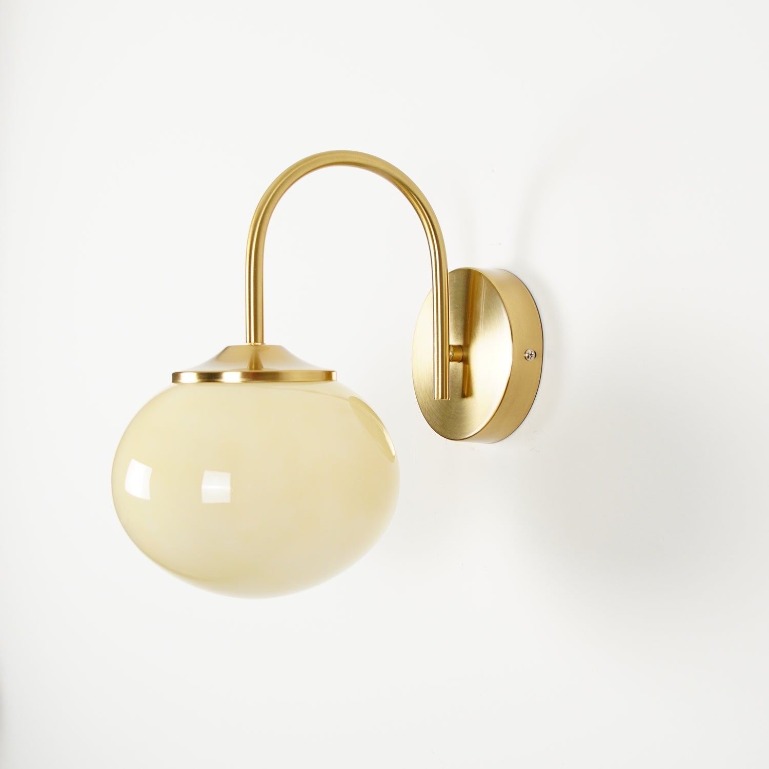 Marshmallow-Wandleuchte – Goldfinish, rosafarbene Glasschirme