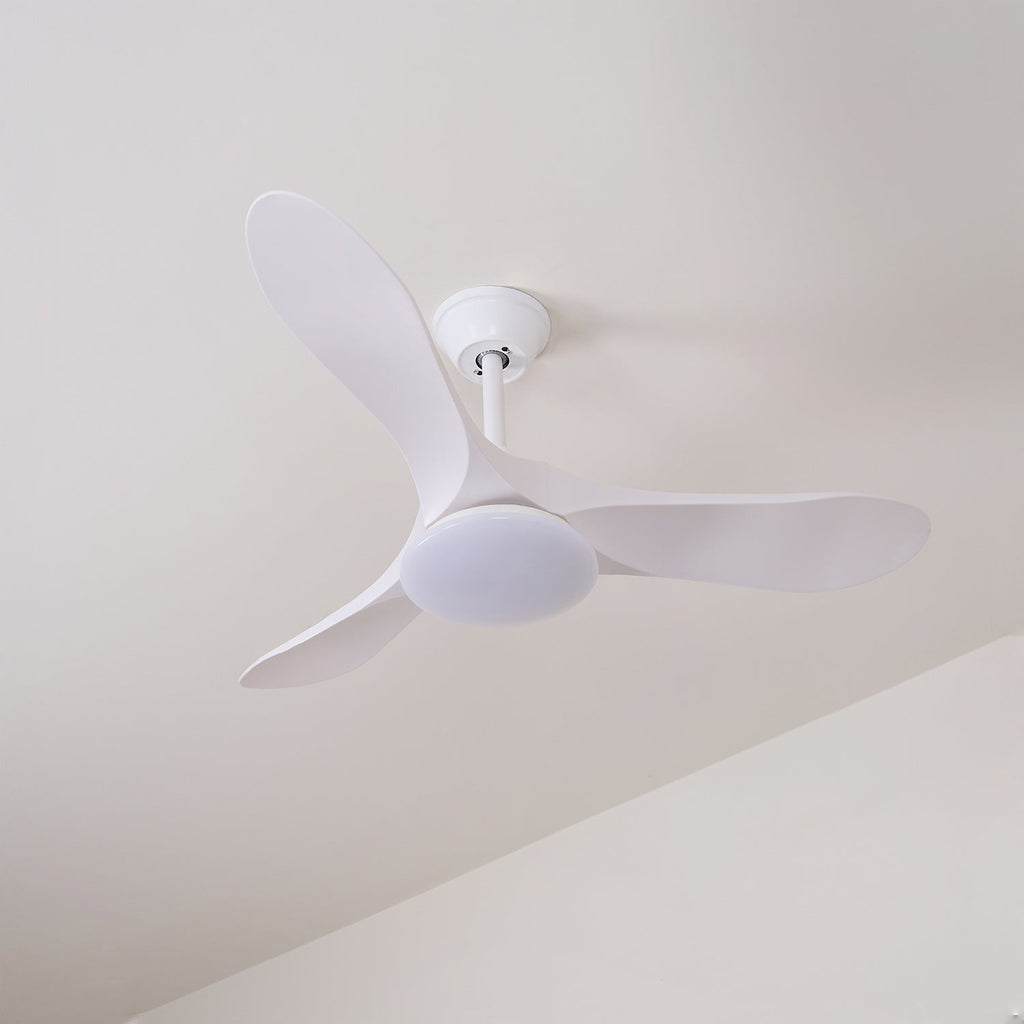 Stropní ventilátor se světlem Virelo — varianty velikosti 42"/52"