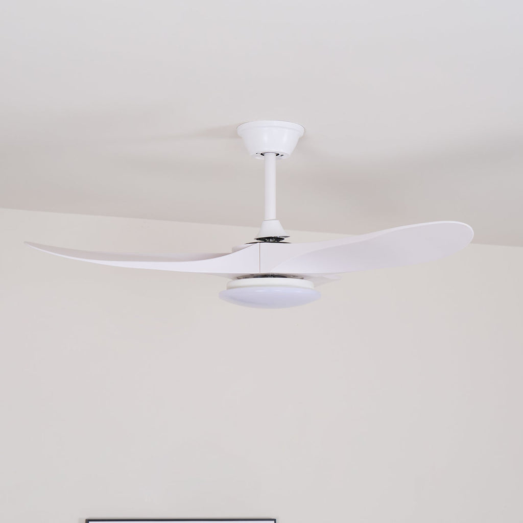 Stropní ventilátor se světlem Virelo — varianty velikosti 42"/52"