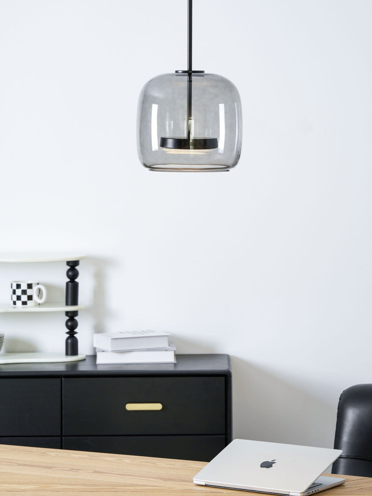Plafondlamp met hangende Metro-bol van glas