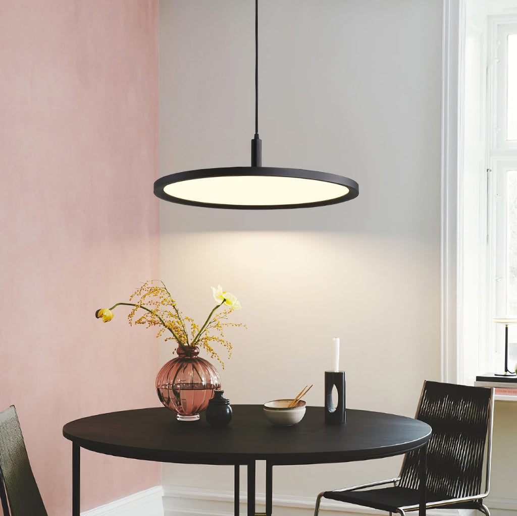 Minimalistische LED-Pendelleuchte mit 3-Farben-Umschaltung