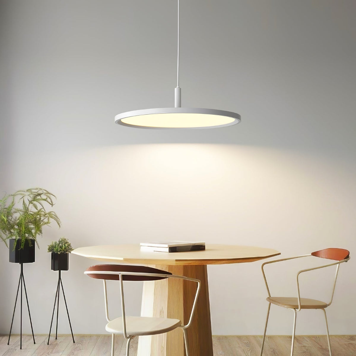 Minimalistische LED-Pendelleuchte mit 3-Farben-Umschaltung