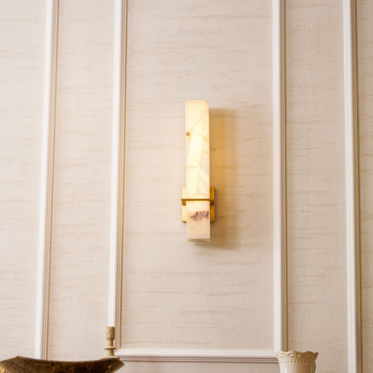 Milan rechteckige Alabaster-Wandleuchte — Moderne Silhouette