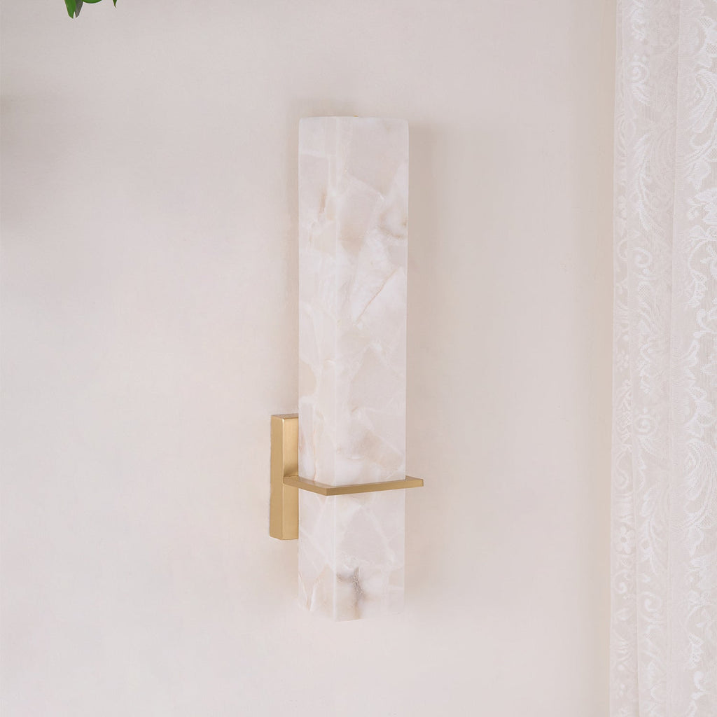 Milan rechteckige Alabaster-Wandleuchte — Moderne Silhouette