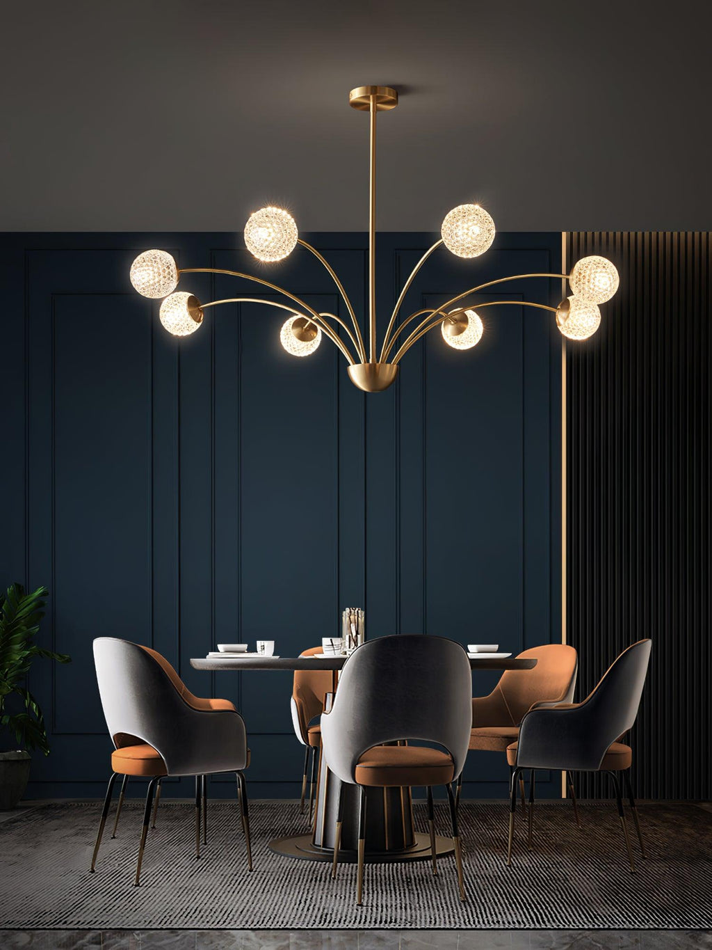 Lustre Millender à 8 bras avec finition dorée