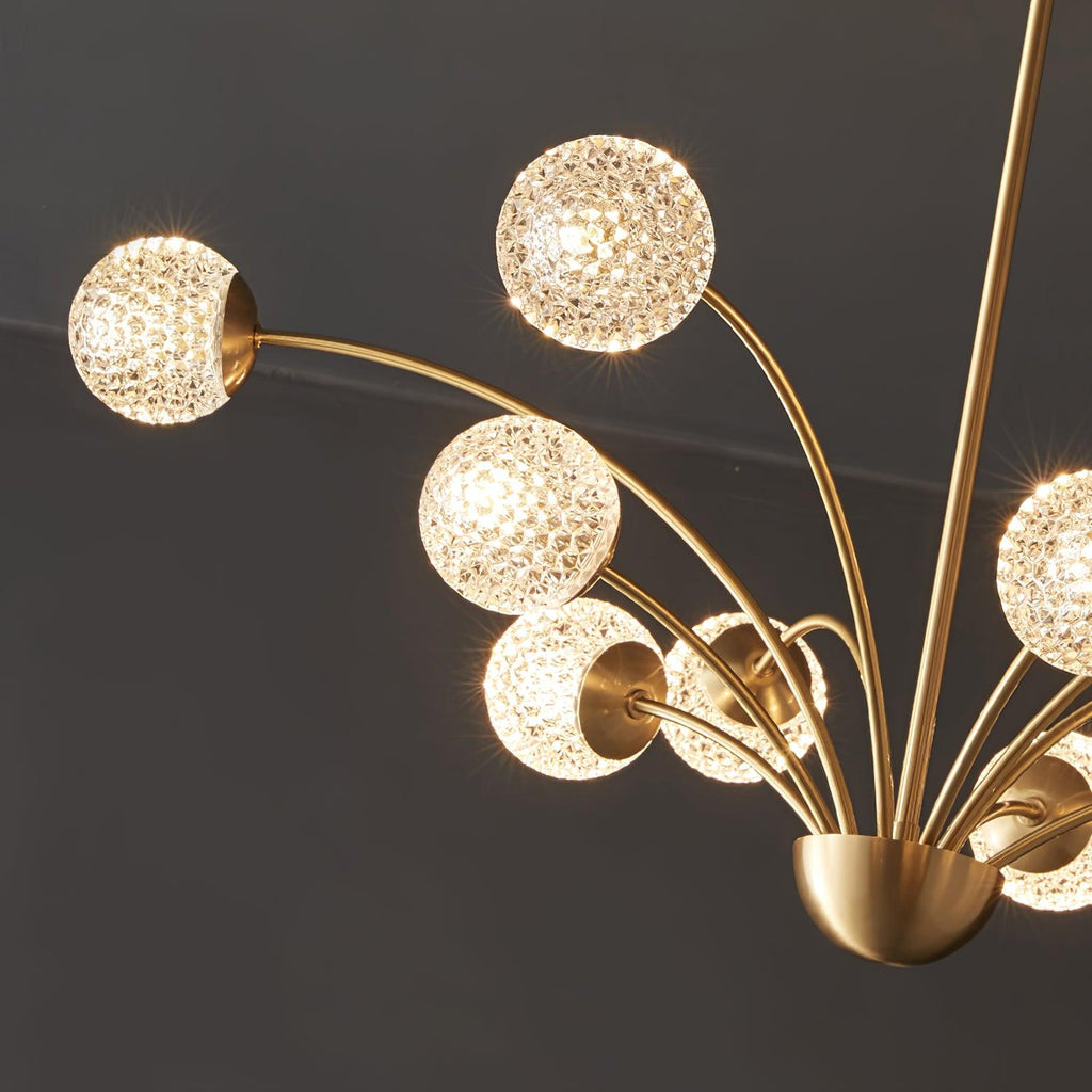 Lustre Millender à 8 bras avec finition dorée