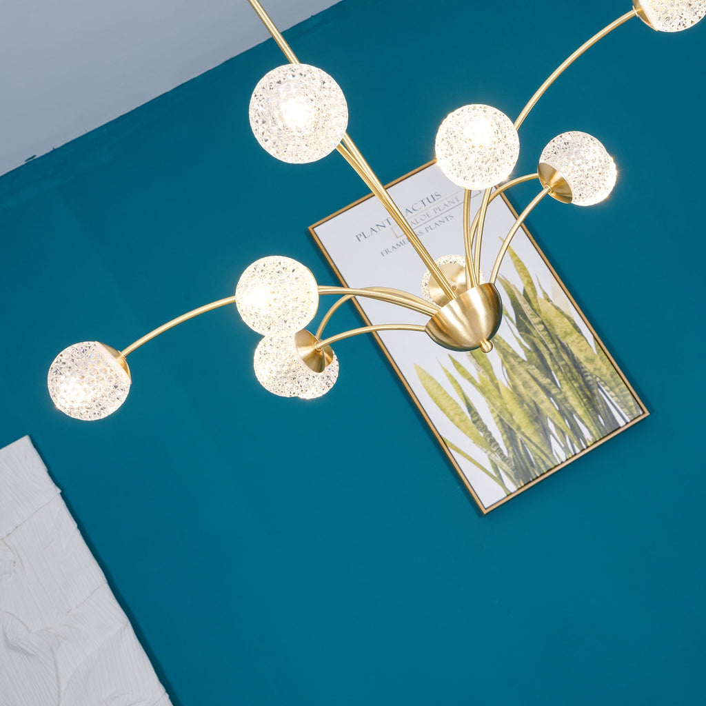 Lustre Millender à 8 bras avec finition dorée