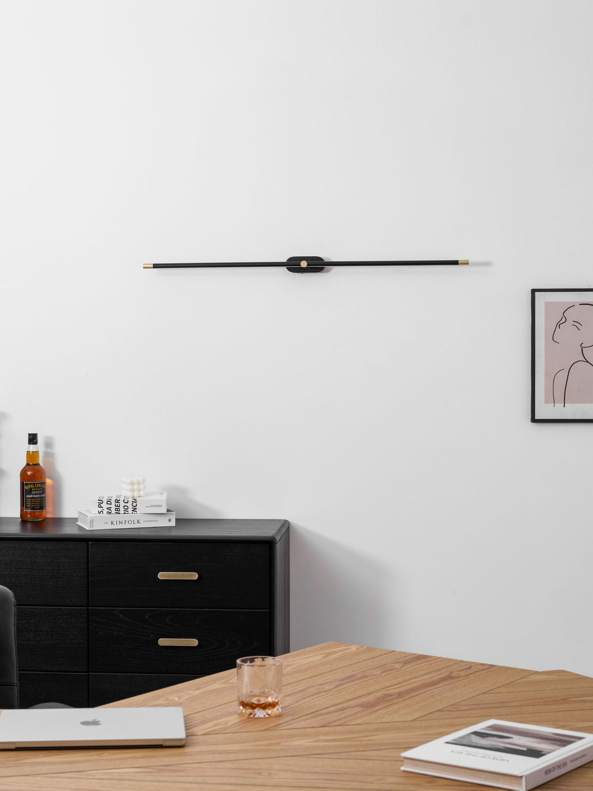 Lámpara de pared lineal minimalista recargable — Sin cable, carga USB, control inalámbrico