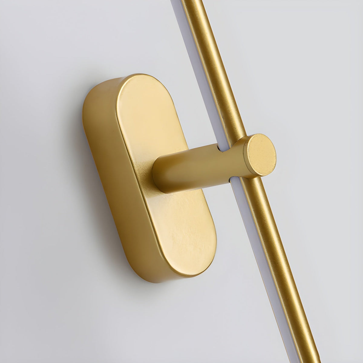 Minimalistische lineare Wandleuchte – wiederaufladbar, kabellos