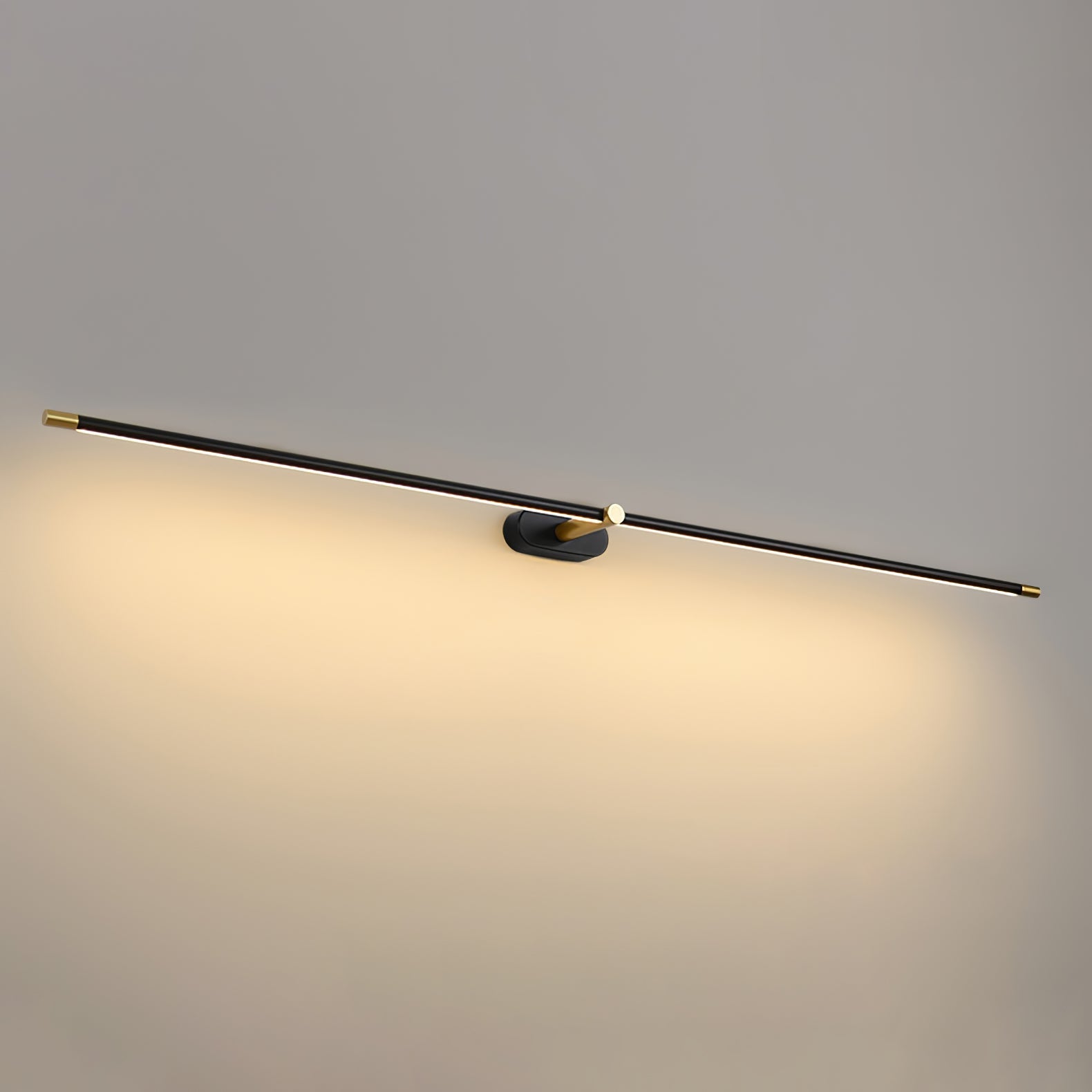 Cressa | Minimalistisk lineær vegglampe | Orntli