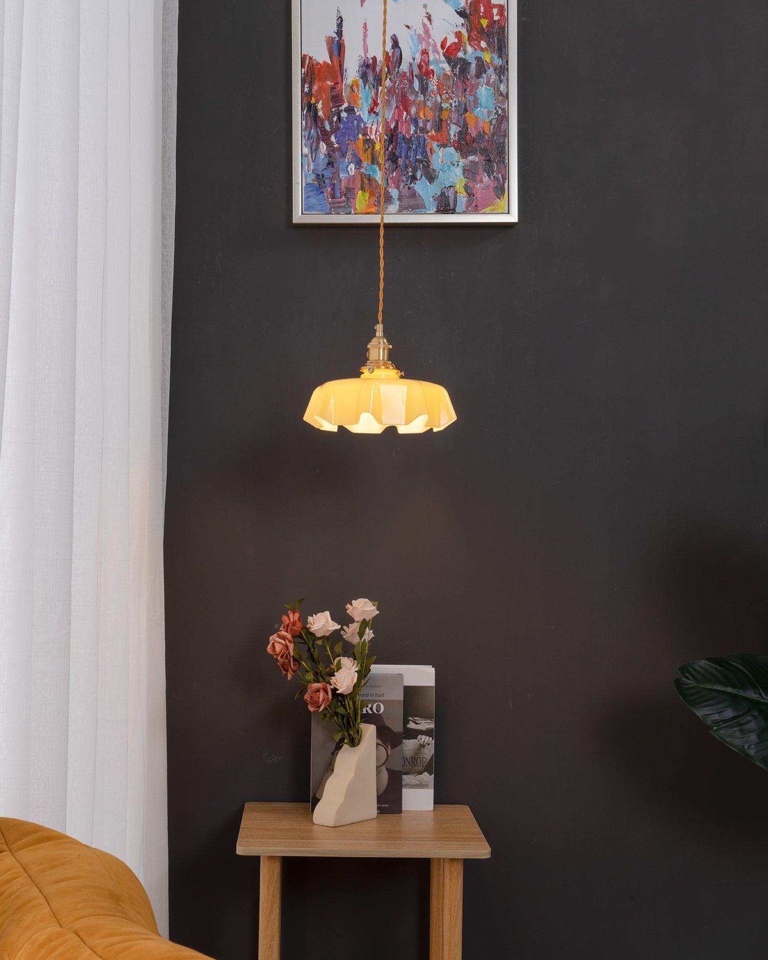 Fransk blomstertaklampa – radiell kronbladsformad kupol, Ø 25 cm