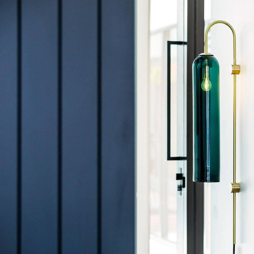 Stecker-Wandleuchte aus Glas, moderne zylindrische Form