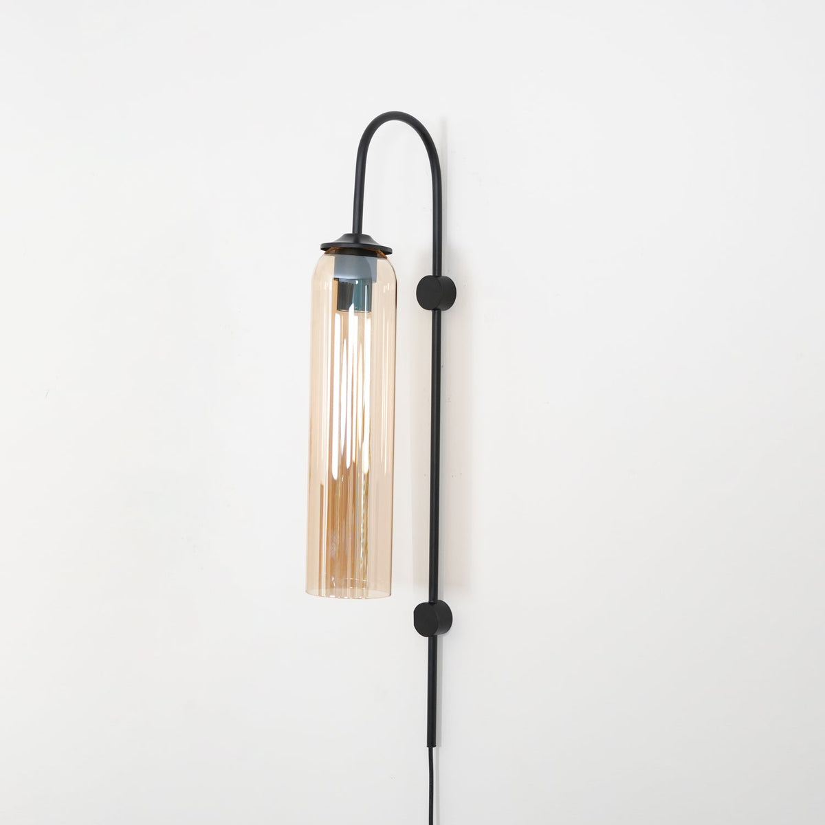 Stecker-Wandleuchte aus Glas, moderne zylindrische Form