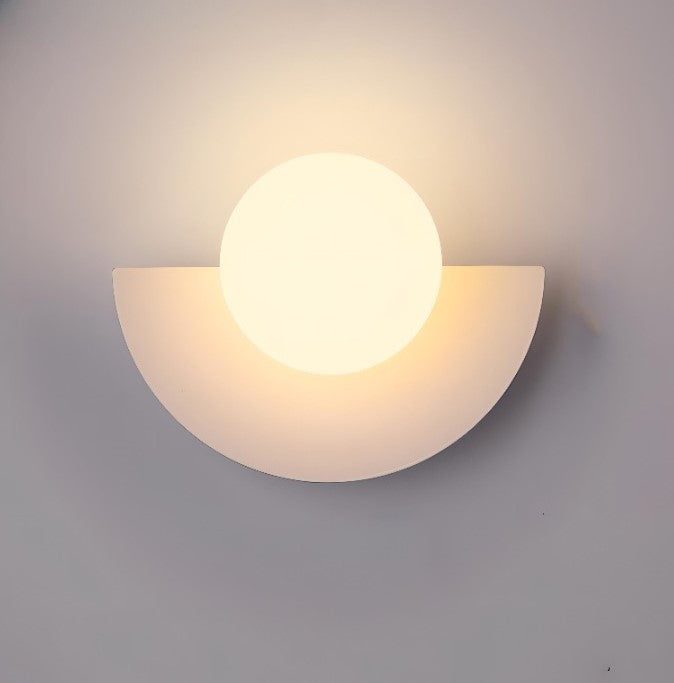 Novara Semicircular Wall Light | Orntli