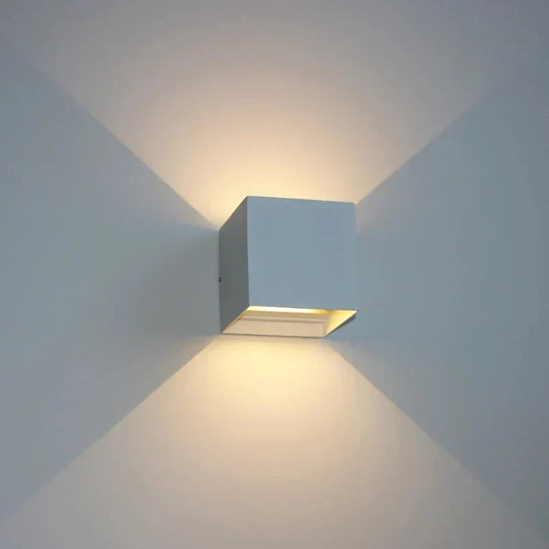NovaLine Lampada da Parete Elegante per Esterni per Illuminazione Esterna Moderna
