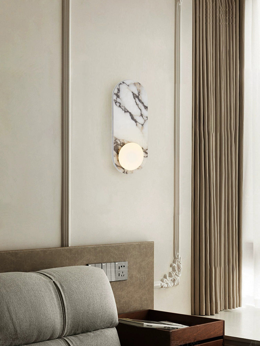 Lampada da parete Domil in marmo — design mid-century