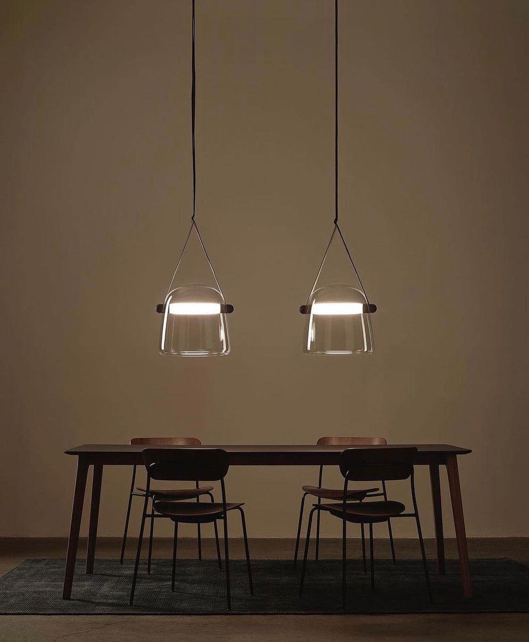 Candeeiro suspenso Penumbra — LED tubular