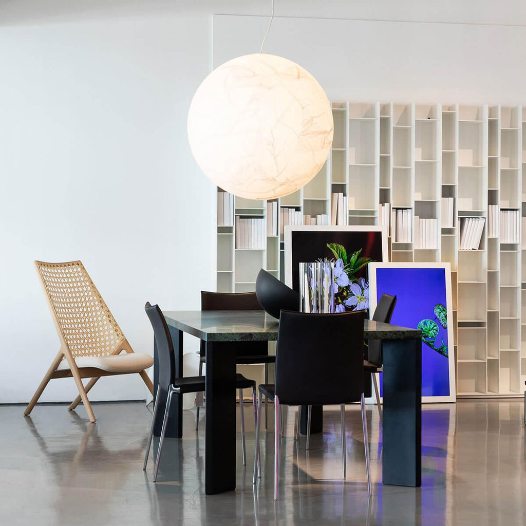 Lunessa silke pendellampe i metallfinish for stue