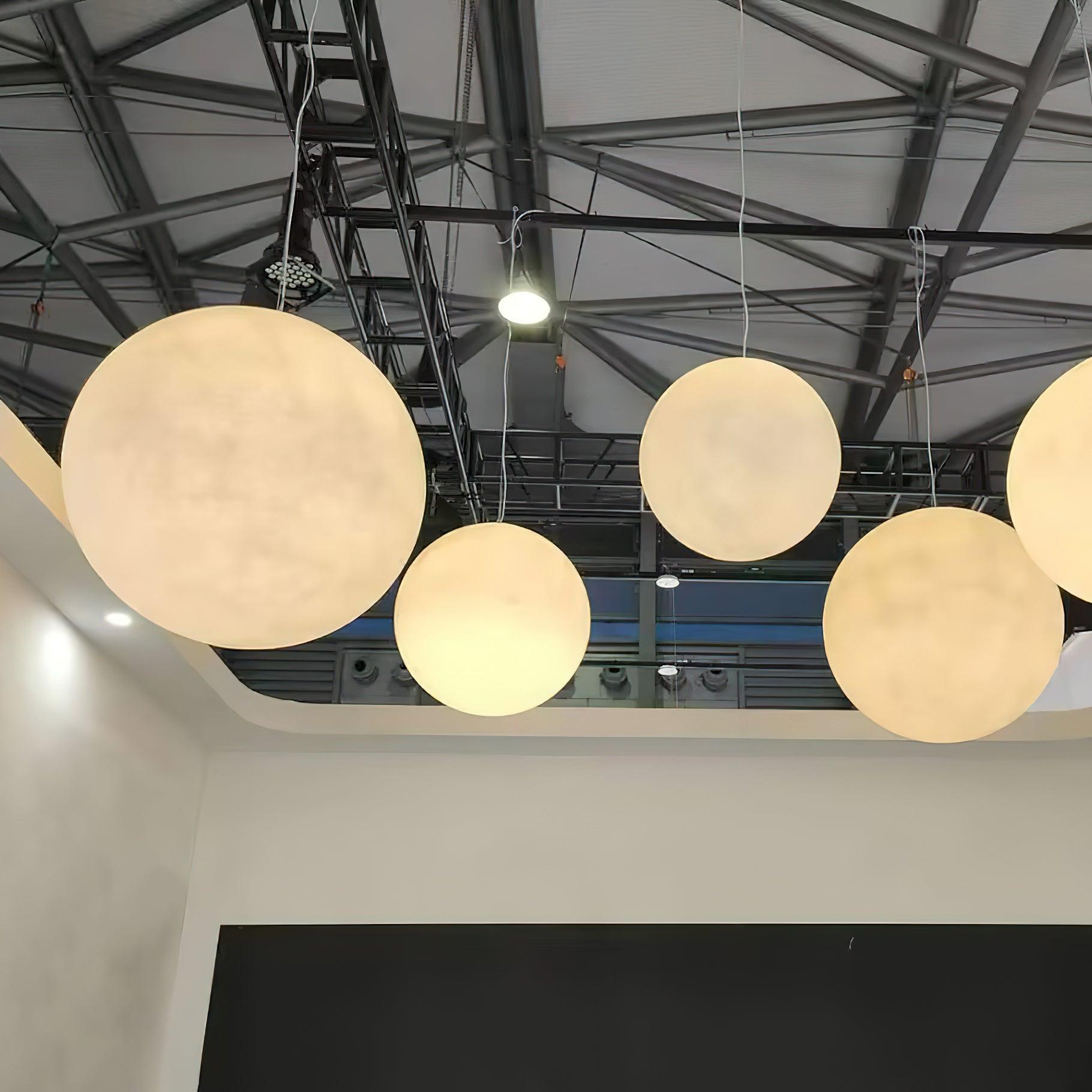 Moon – Promienna lampa wisząca